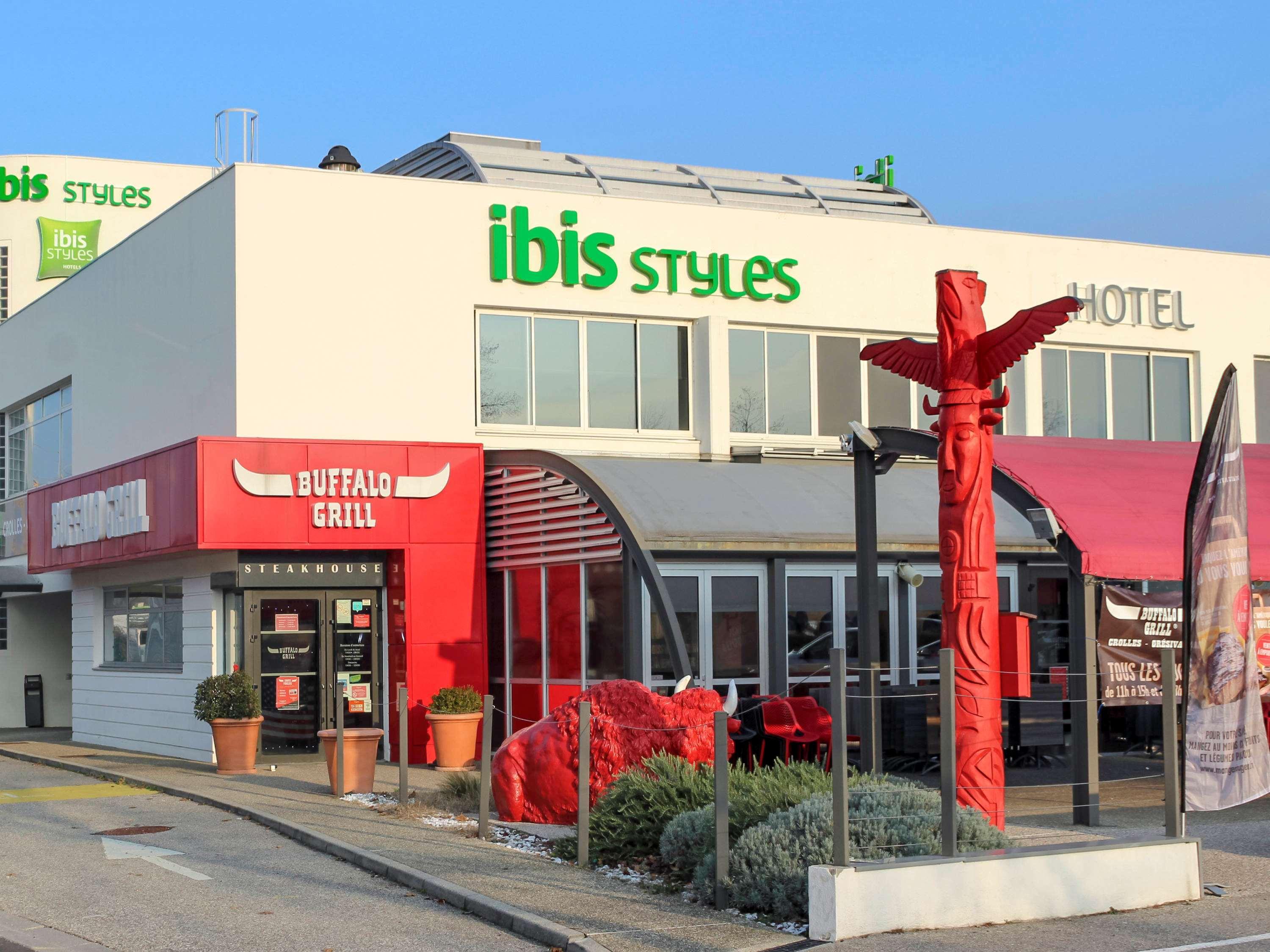 Hotel Ibis Styles Crolles Grenoble A41 Exteriér fotografie